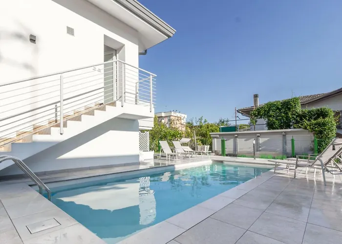 Modern Flat With Shared Pool And Terrace Daire Bibione